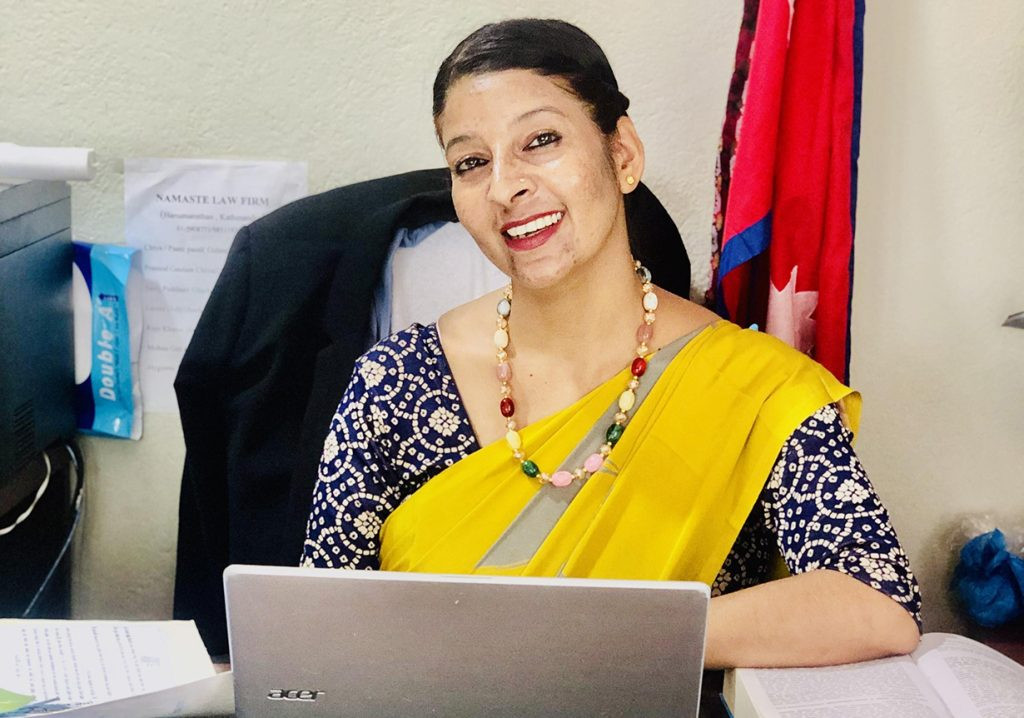 विवादास्पद अभिव्यक्ति दिएको आरोपमा अधिवक्ता भगवती पाण्डे पक्राउ