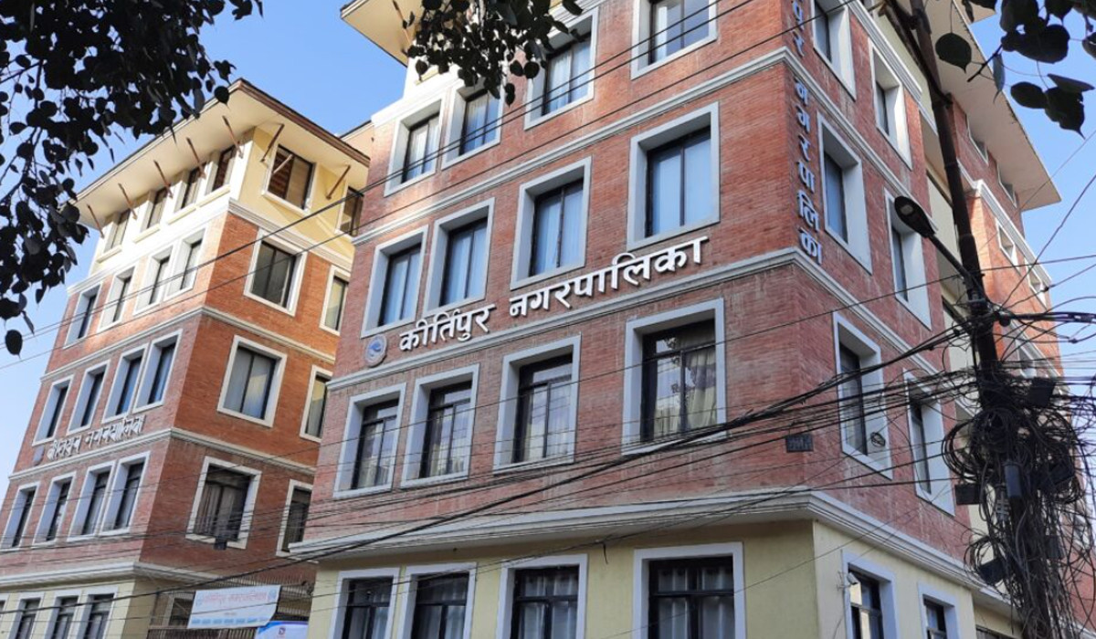 टिकटको शुल्क नलिन अभियानकर्मीको माग