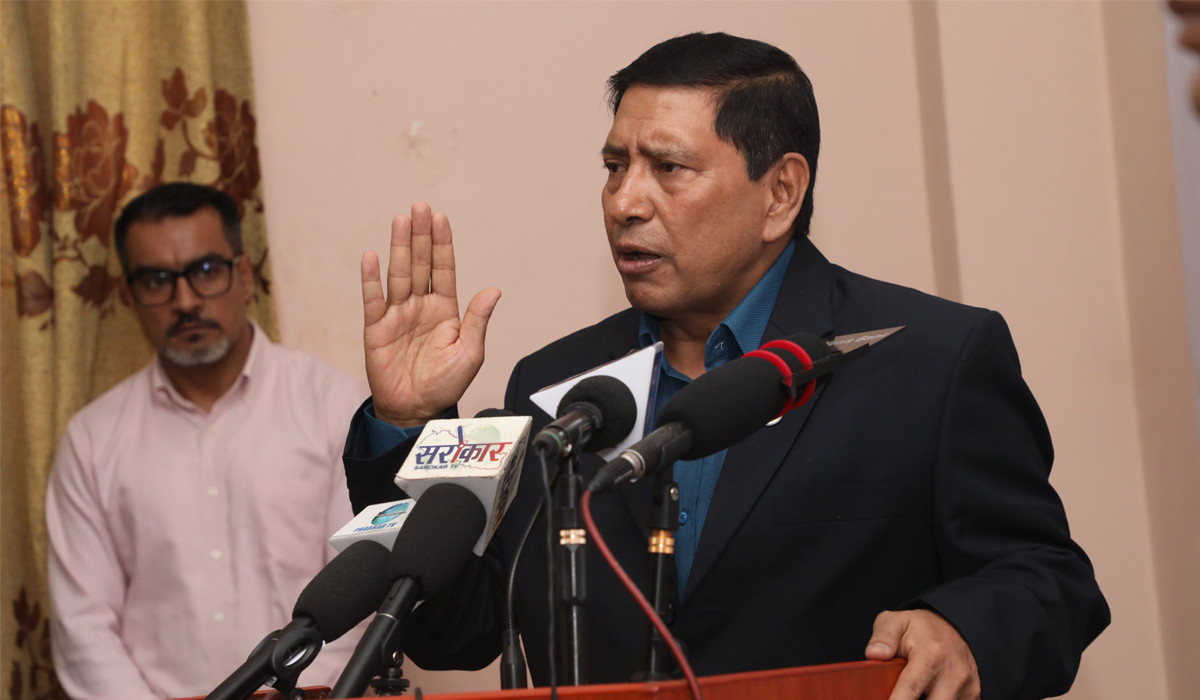 ऊर्जा उत्पादनबाटै व्यापार घाटा घटाउन र समृद्धिको आधार निर्माण गर्न सकिन्छ : गृहमन्त्री श्रेष्ठ