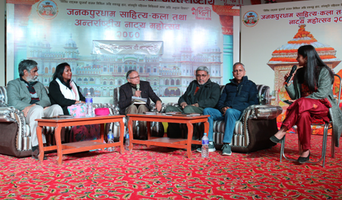 नाट्य महोत्सवमा विमर्शः सामाजिक सञ्जाल कति जञ्जाल ?