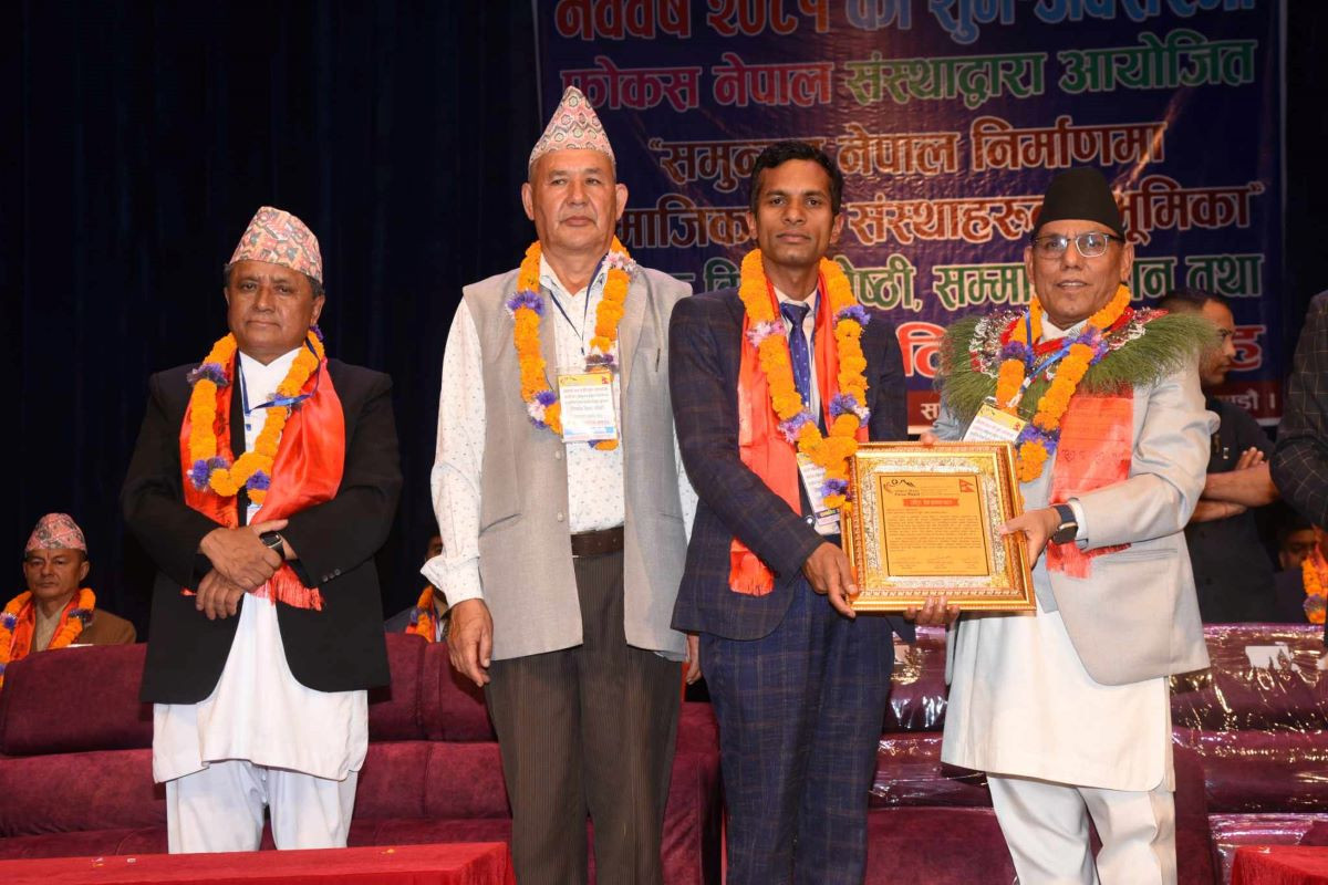 तनहुँका ओझालाई साहित्य, पत्रकारिता र सामाजिक विधामा राष्ट्रिय सेवा सम्मान 