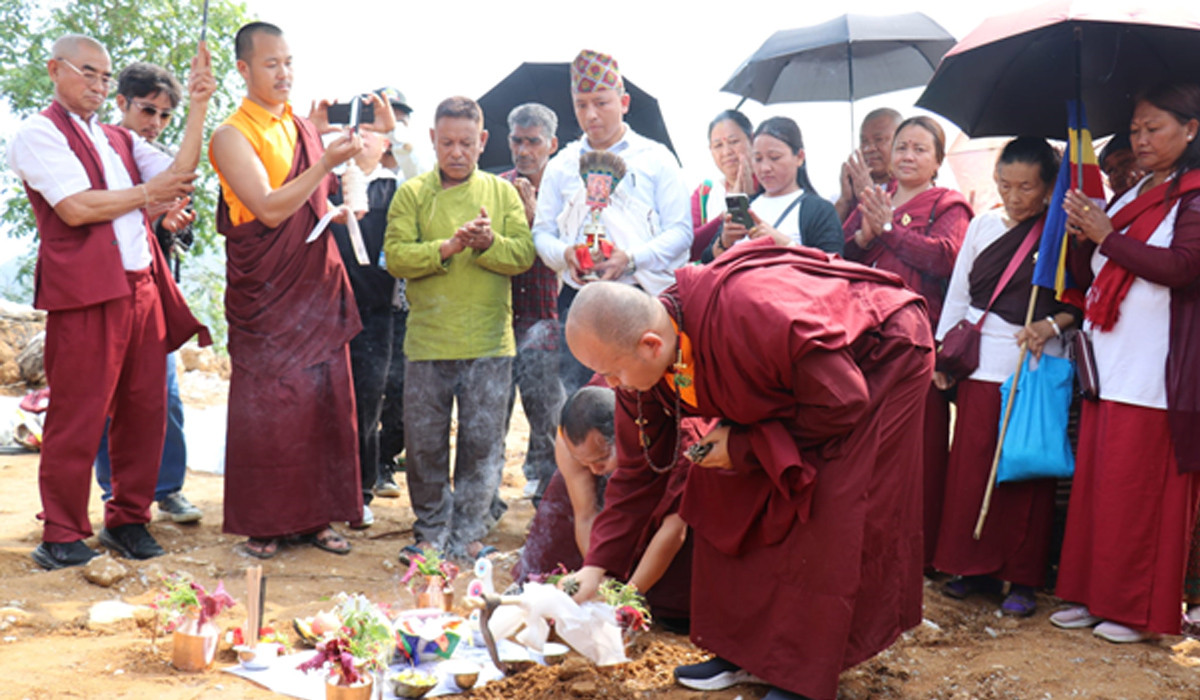 एक्लेडाँडामा २९ फिट अग्लो बुद्धको मूर्ति निर्माण