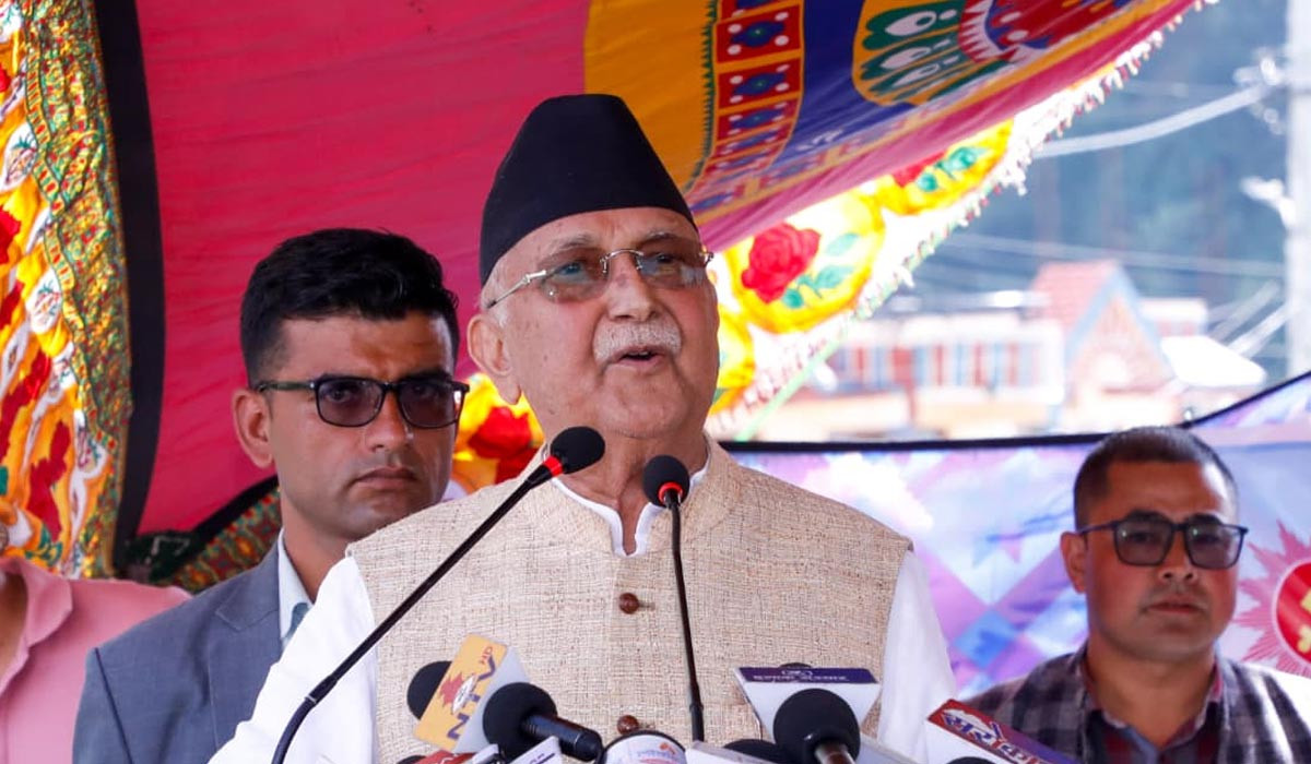 तत्काल संसद फिर्ता गराउन एमाले लाग्छ, कांग्रेस पनि अगाडि बढ्नुपर्छ : ओली