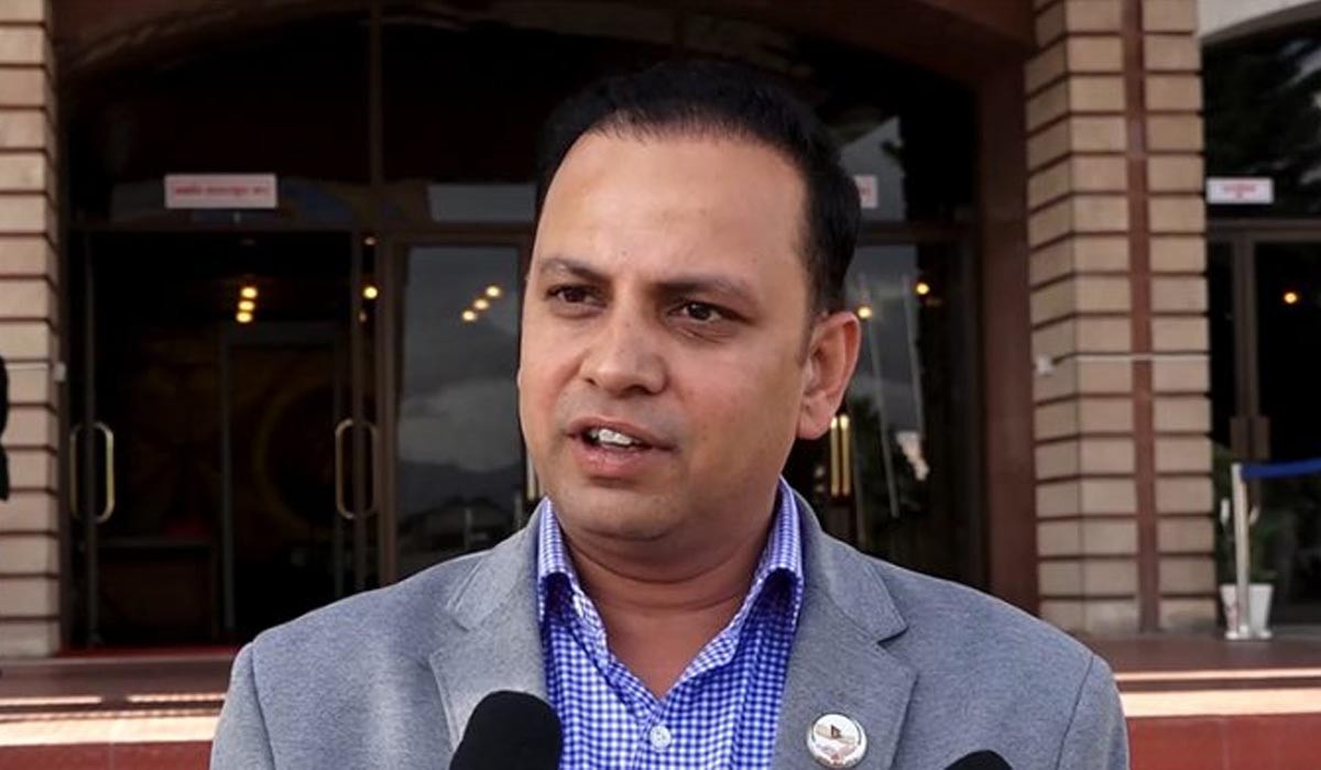 सभामुखले संसद् पुनर्स्थापनाको विषयमा छलफल गर्नु ठिक होइन : मनिष झा
