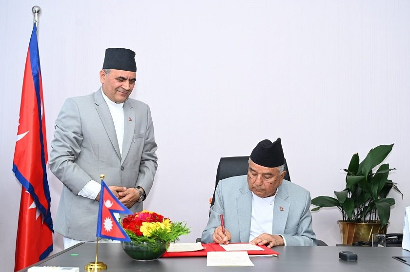 राष्ट्रपतिद्वारा प्रतिनिधिसभा सदस्य निर्वाचनमा पहिलो संशोधन अध्यादेश जारी