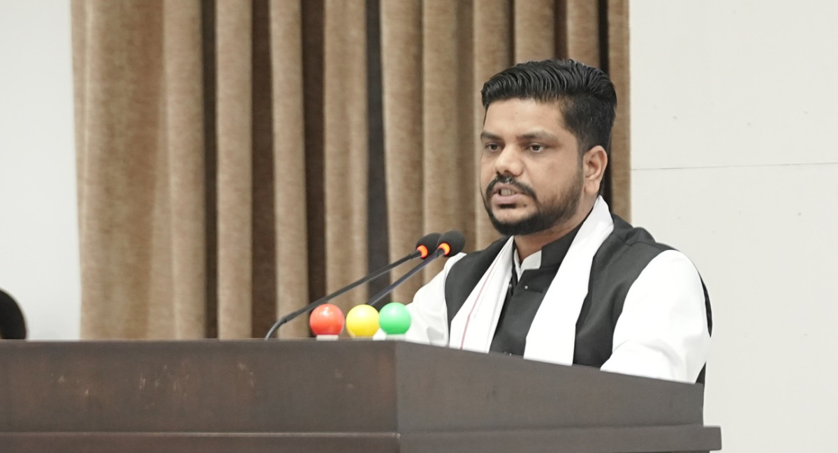 फ्री भिसा फ्री टिकेट नीति 'गलत अवधारणा', सरकारले पुनरावलोकन गर्ने : मन्त्री यादव