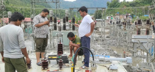 बाढीले क्षति पुर्‍याएको धादिङको जहरे सबस्टेसन पुनः सञ्चालनमा